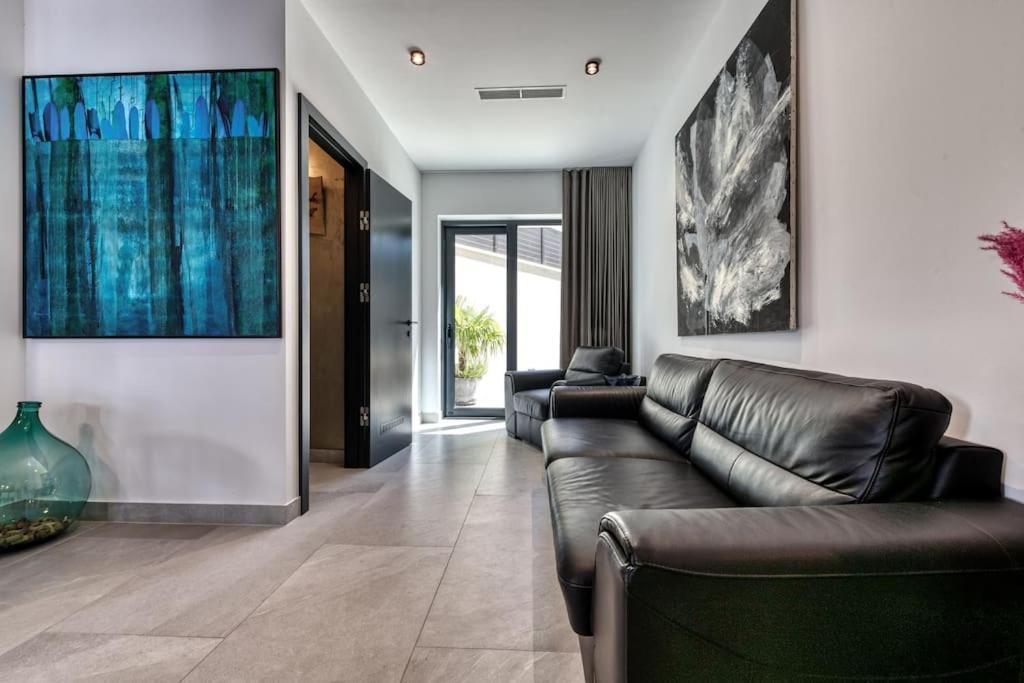 Apartment One B With Heated Private Pool Dubrovnik Eksteriør bilde