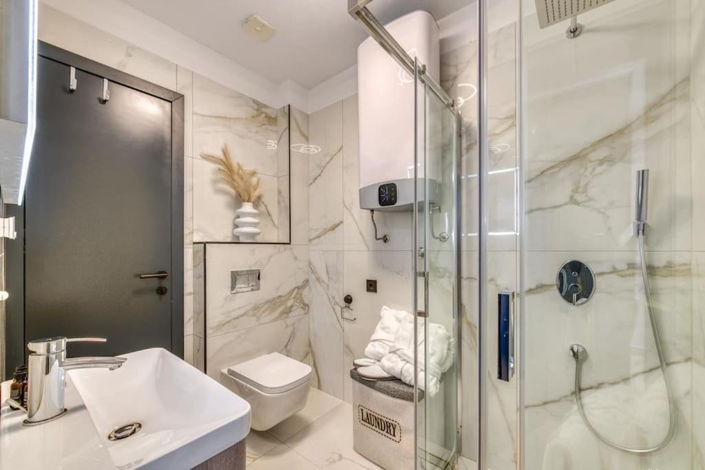 Apartment One B With Heated Private Pool Dubrovnik Eksteriør bilde
